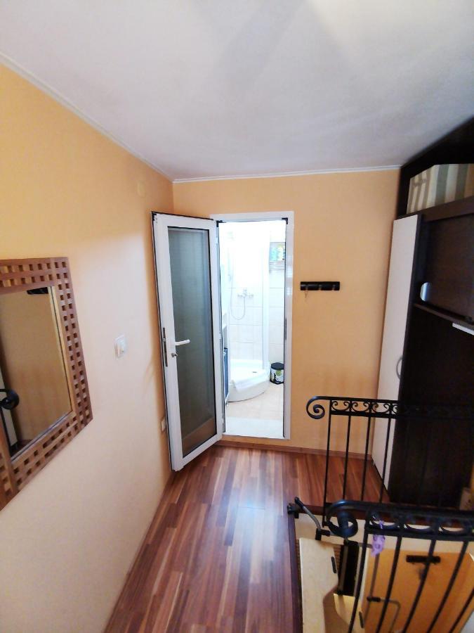 Apartments Kovacic_Grubisic สปลิท ภายนอก รูปภาพ